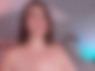 Curvy Nicolle's Live Sex Cam Show