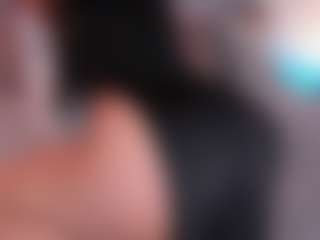 Live cam show with Curvy Nicolle - Solo on makecum.org