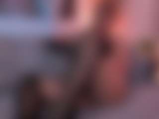 Live cam show with Curvy Nicolle - Hairy Pussy on slutload