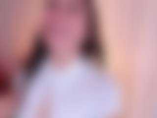 Curvy Nicolle's Live Sex Cam Show