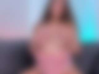 Curvy Nicolle's Live Sex Cam Show