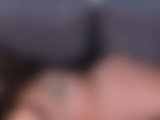 Curvy Nicolle's Live Sex Cam Show