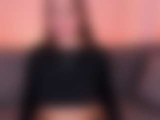 Curvy Nicolle's Live Sex Cam Show
