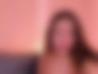 Live cam show with Curvy Nicolle - Public on SmokeAndPoke