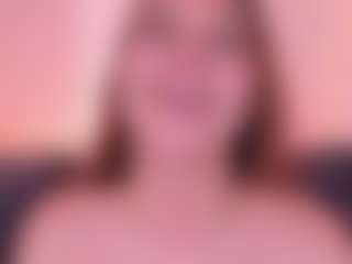 Curvy Nicolle's Live Sex Cam Show