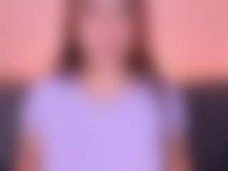 Curvy Nicolle's Live Sex Cam Show