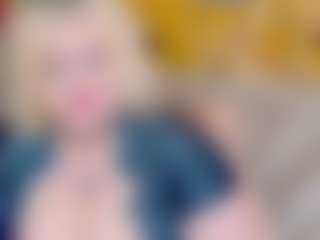 stiphlermom's Live Sex Cam Show