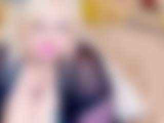 stiphlermom's Live Sex Cam Show
