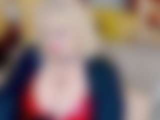 Live cam show with stiphlermom - Granny Dildo on Camsoda