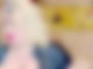 stiphlermom's Live Sex Cam Show