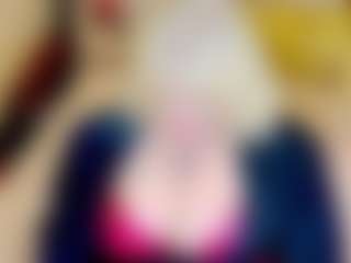 stiphlermom's Live Sex Cam Show