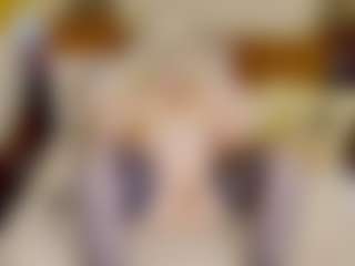 Live cam show with stiphlermom - Granny on Camiplay Live