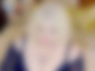 stiphlermom's Live Sex Cam Show