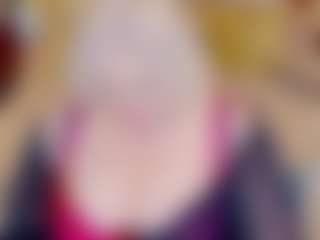 stiphlermom's Live Sex Cam Show