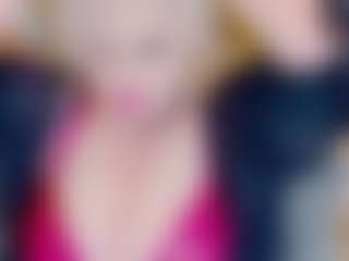 Live cam show with stiphlermom - Granny on Camsoda