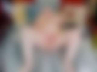 Live cam show with stiphlermom - Granny Lovense on Camsoda