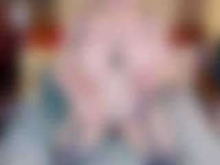 Live cam show with stiphlermom - Oil on TastyBlacksLive