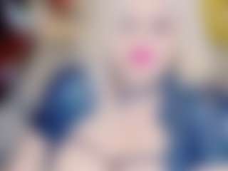 Live cam show with stiphlermom - Blonde Hair Middle Aged on Camsoda