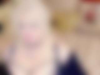 stiphlermom's Live Sex Cam Show