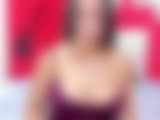 BrendaMil's Live Sex Cam Show