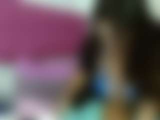 BrendaMil's Live Sex Cam Show