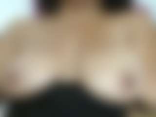 BrendaMil's Live Sex Cam Show