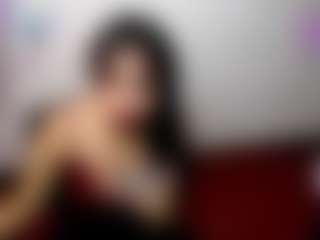 Live cam show with emerald00 - Athletic on sexylive.show