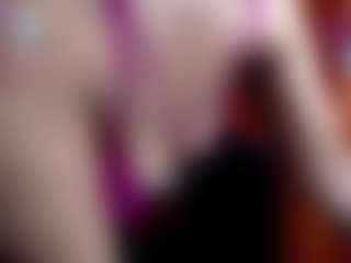 Live cam show with emerald00 - Body Massage on Free Soda