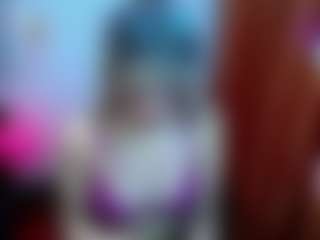 Live cam show with emerald00 - Natural on Soda Cam