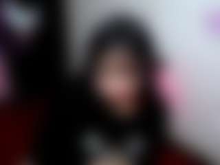 Live cam show with emerald00 - Flashing on SmokeAndPoke