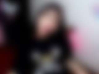 Live cam show with emerald00 - Body Massage on makecum.org
