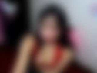 Live cam show with emerald00 - Flashing on liverealitysex.com