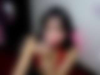Live cam show with emerald00 - Body Massage on Dolls Live