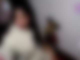 Live cam show with emerald00 - Petite on Camsoda