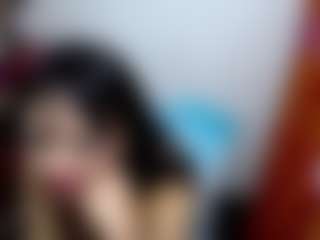 Live cam show with emerald00 - Body Massage on https://playwithruby.com