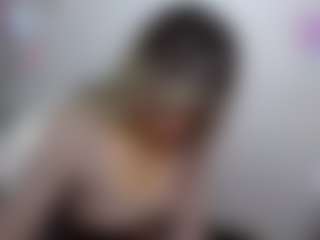 emerald00's Live Sex Cam Show