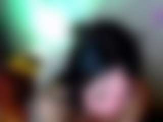 emerald00's Live Sex Cam Show