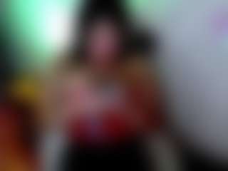 emerald00's Live Sex Cam Show
