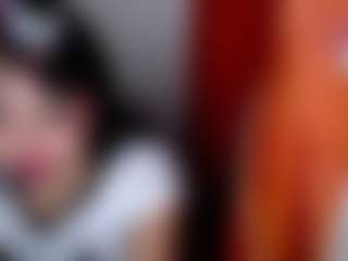 emerald00's Live Sex Cam Show