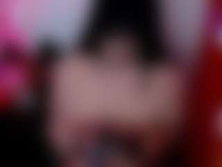 Live cam show with emerald00 - Erotic Dance on intimatelivegirls.com