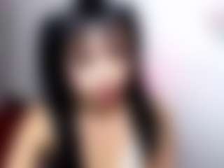 emerald00's Live Sex Cam Show