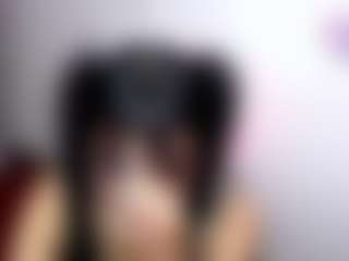 emerald00's Live Sex Cam Show