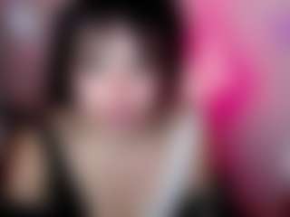 emerald00's Live Sex Cam Show