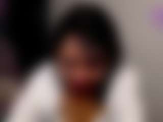 emerald00's Live Sex Cam Show