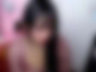 Live cam show with emerald00 - Smoking on Camsoda