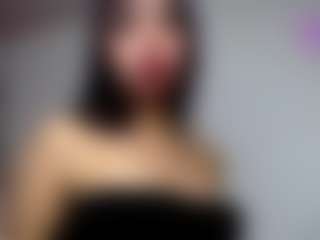 emerald00's Live Sex Cam Show