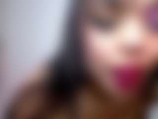emerald00's Live Sex Cam Show