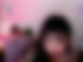 Live cam show with emerald00 - Teen (18+) on instabang