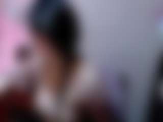 Live cam show with emerald00 - Smoking on SpankPalCams