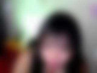 Live cam show with emerald00 - Body Massage on Camsoda Late Night